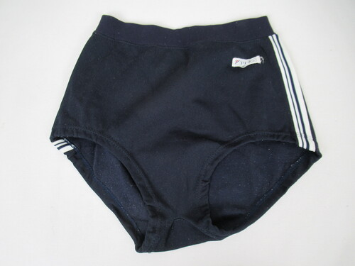 [�s��] 0772�@90�@�u���} �Ԃ�� �o���[�{�[���E�F�A �t���[�}�[ �k�� �����C��