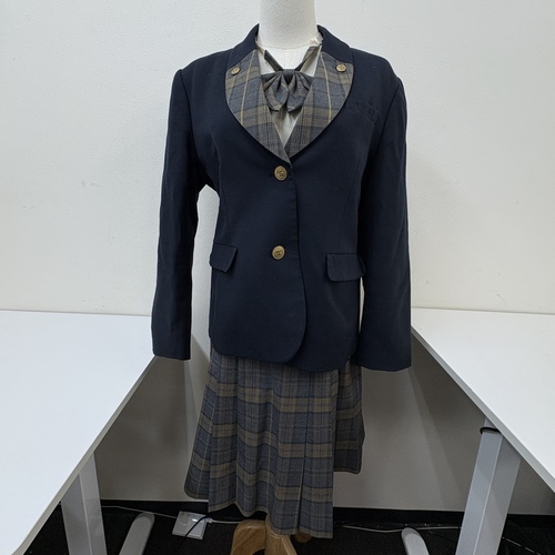 �{�茧 �{�茧���ēc�_�э����w�Z �i�Z�j ���q���� �㉺�Z�b�g [050202]