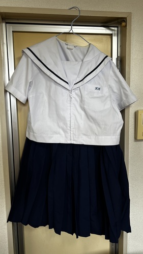 [�s��] �s���@�ăZ�[���[�ƉăX�J�[�g�@L�T�C�Y