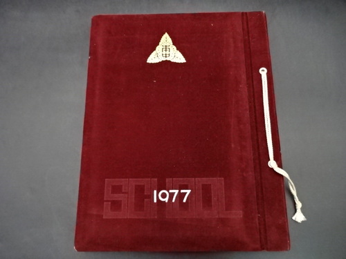  1977�N�@�{�썪�����{�썪���w�Z�@���ƋL�O�ʐ^���@���ƃA���o���@���A���@���w���@�É���