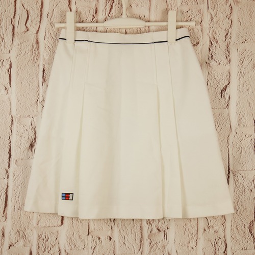 [�s��] 2103�@�X�R�[�g�@66