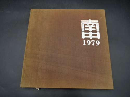  1979�N�@�b�{�s���쒆�w�Z�@���ƋL�O�ʐ^���@���ƃA���o���@���A���@���w���@�R����