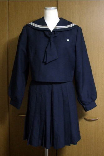 北海道札幌山の手高等学校の旧制服