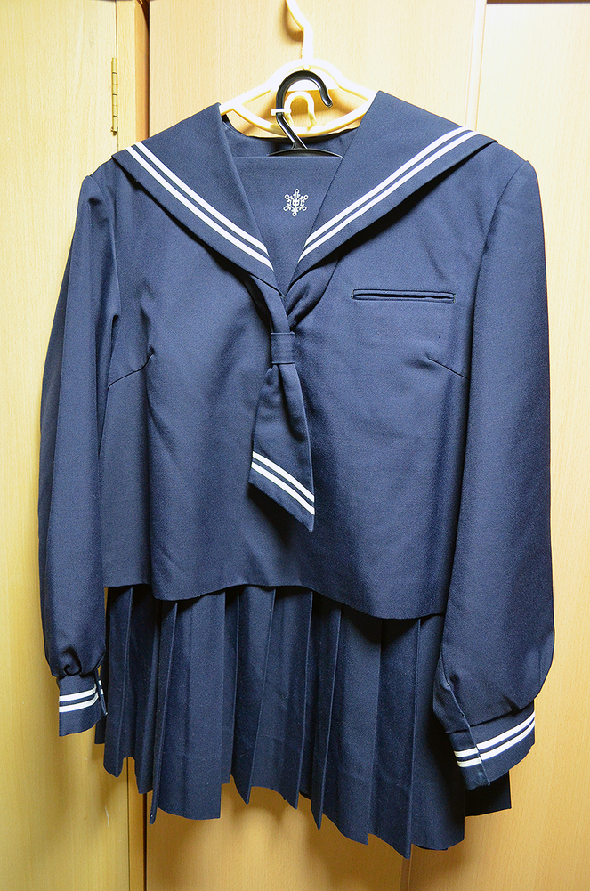 【予約有り】北諫早中学校、カバン等お譲りします 1548167455-1548168308.JPG