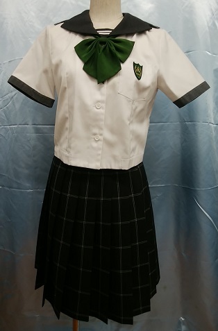 岡山県 山陽女子高等学校 夏服冬服 通学カバンの一式です