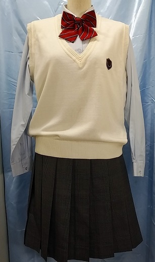 岡山県 岡山県立 玉島商業高等学校 夏冬制服一式 美品です