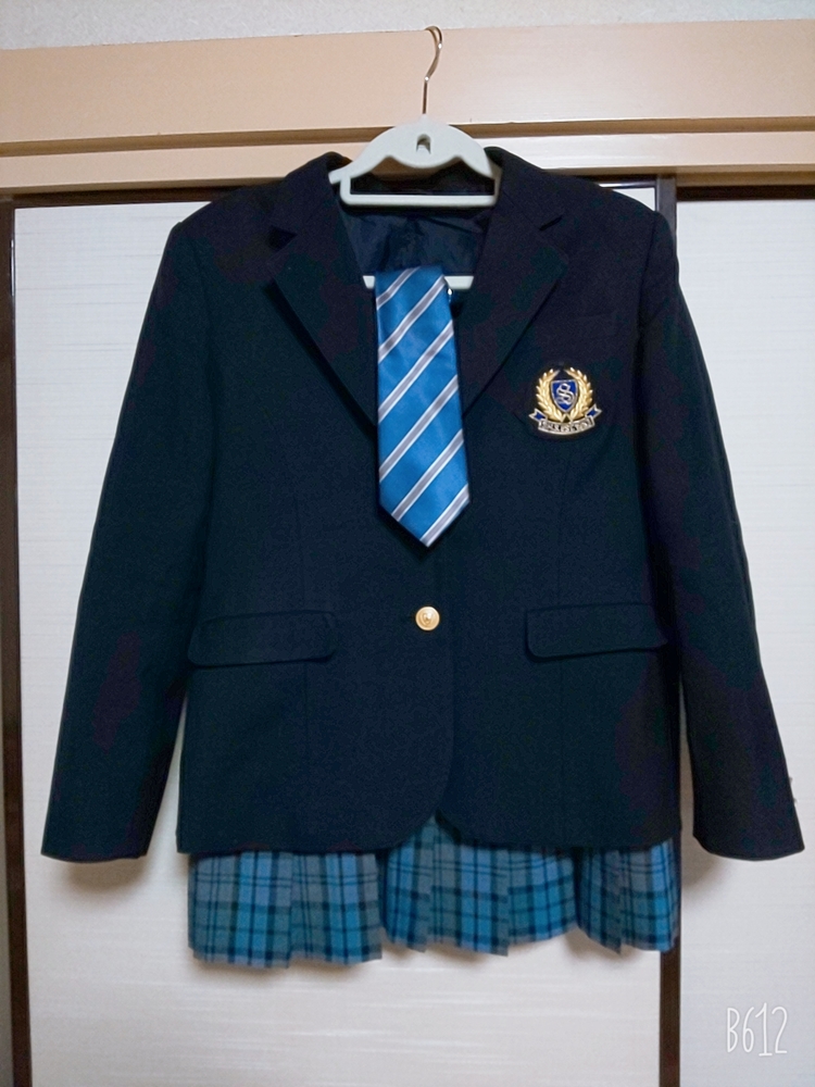 神奈川県*新栄高校*制服*チェック柄スカート