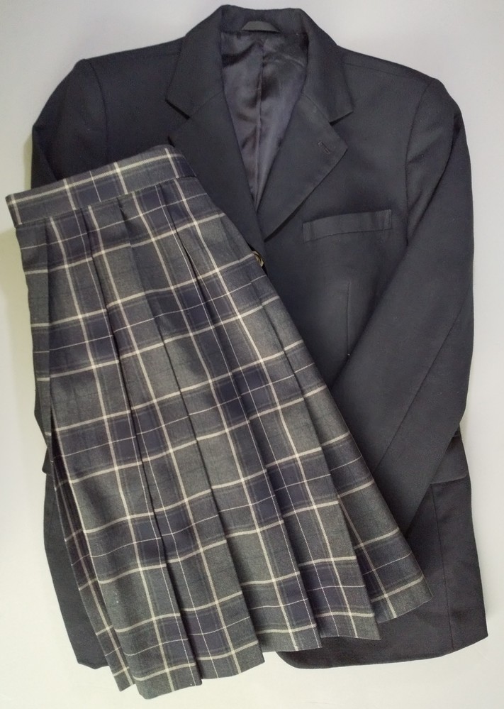 予約中です！神奈川県立川崎北高校制服上、下(夏冬)、ネクタイ