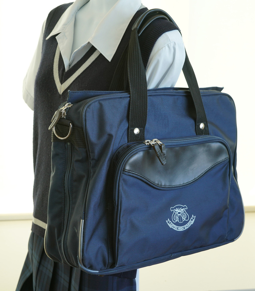 静岡県 加藤学園高校 制カバン 女子制服卒業生の保管品