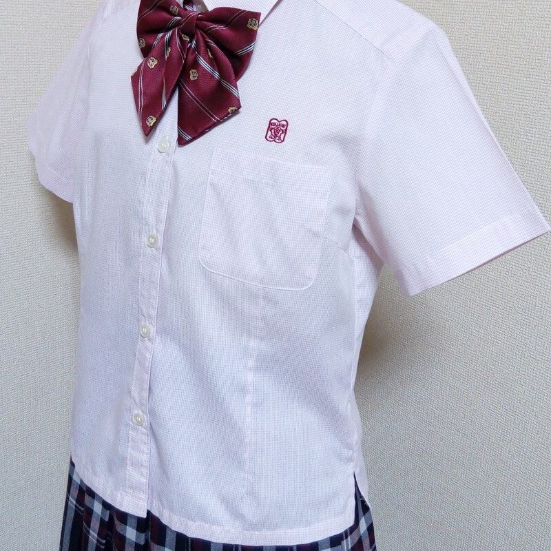 熊本県 菊池女子高校 夏制服 上着桜色＆スカート赤色含む柄物