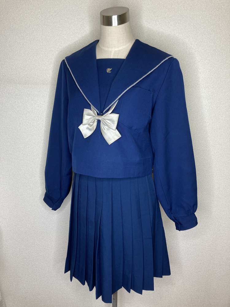 愛知県高浜高校の制服 1630249903-1630250077.JPG