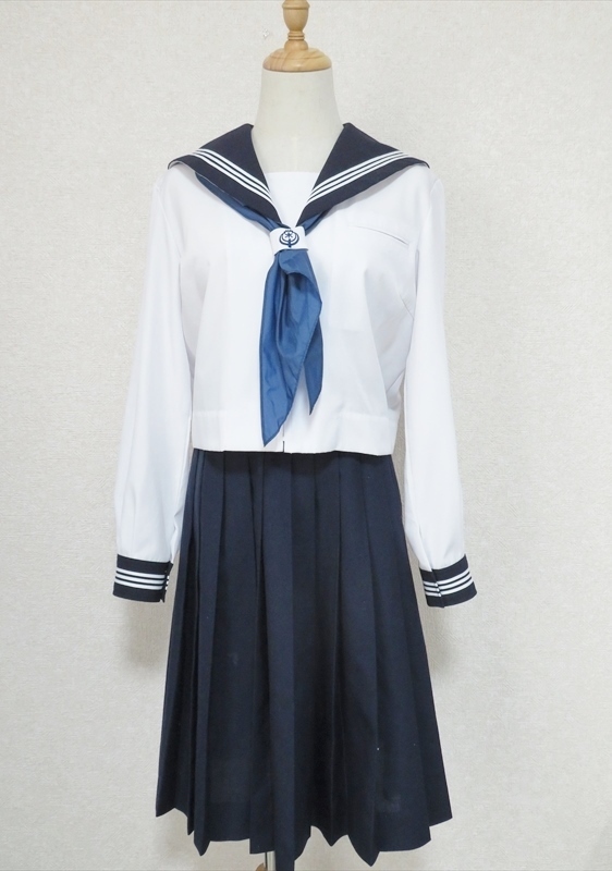 埼玉県 三郷市立 栄中学校 女子 制服 セーラー服 夏服 上下セット