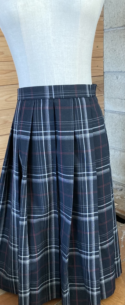制服市場 - [不明] 大きなサイズのチェック柄スカート夏用