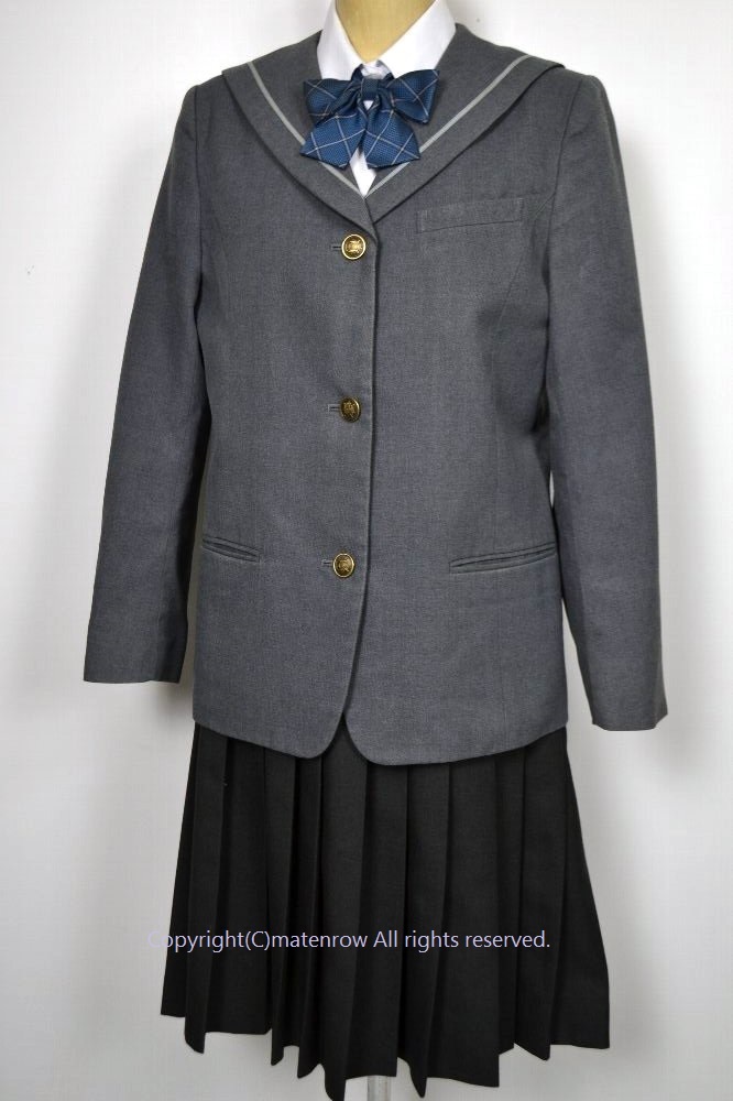 旧制服セット 3646646507.jpg