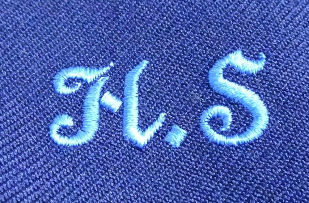 制服市場 271☆兵庫県立 北摂三田高校 ☆黒2本ラインの冬セーラーとジャンパースカートセット サイズ160A