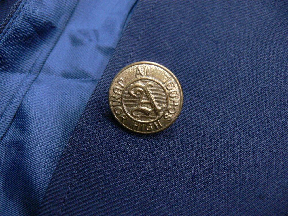 制服市場 兵庫県 3582 《三田市立 藍中学校》紺系ブレザー制服冬夏セット サイズLTT