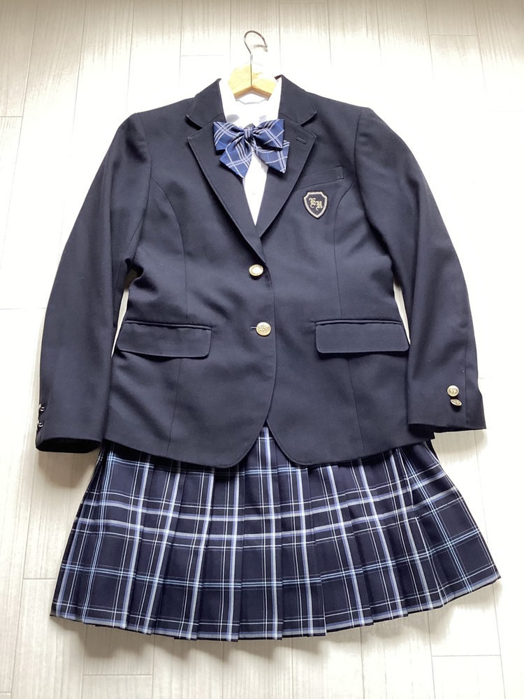 叡明高校制服 売ります - 服/ファッション