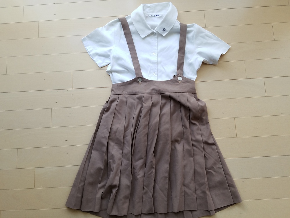 岡山県 ノートルダム清心女子大学附属小学校 女子 制服 ブラウス スカート 140 夏 SCHOOL WEAR