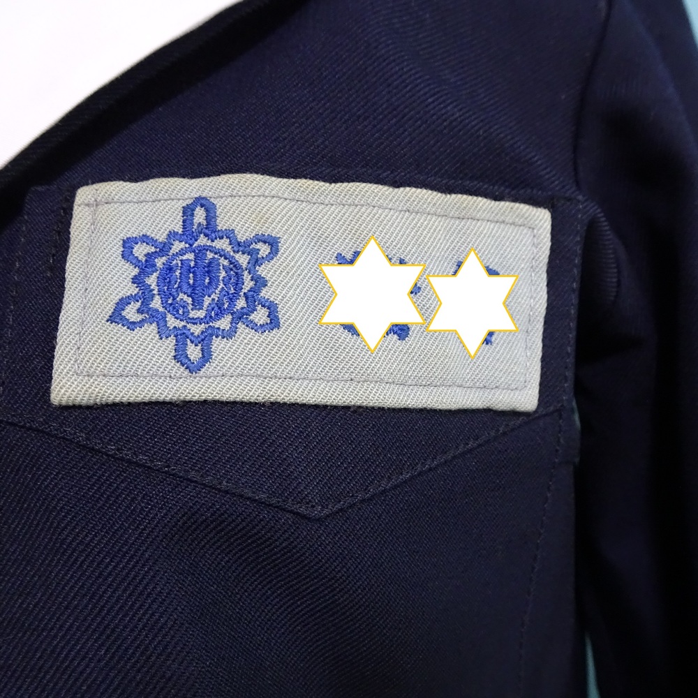 制服市場 大阪府 97☆富田林市立 藤陽中学校☆白色襟カバーの冬セーラー【布名札付】