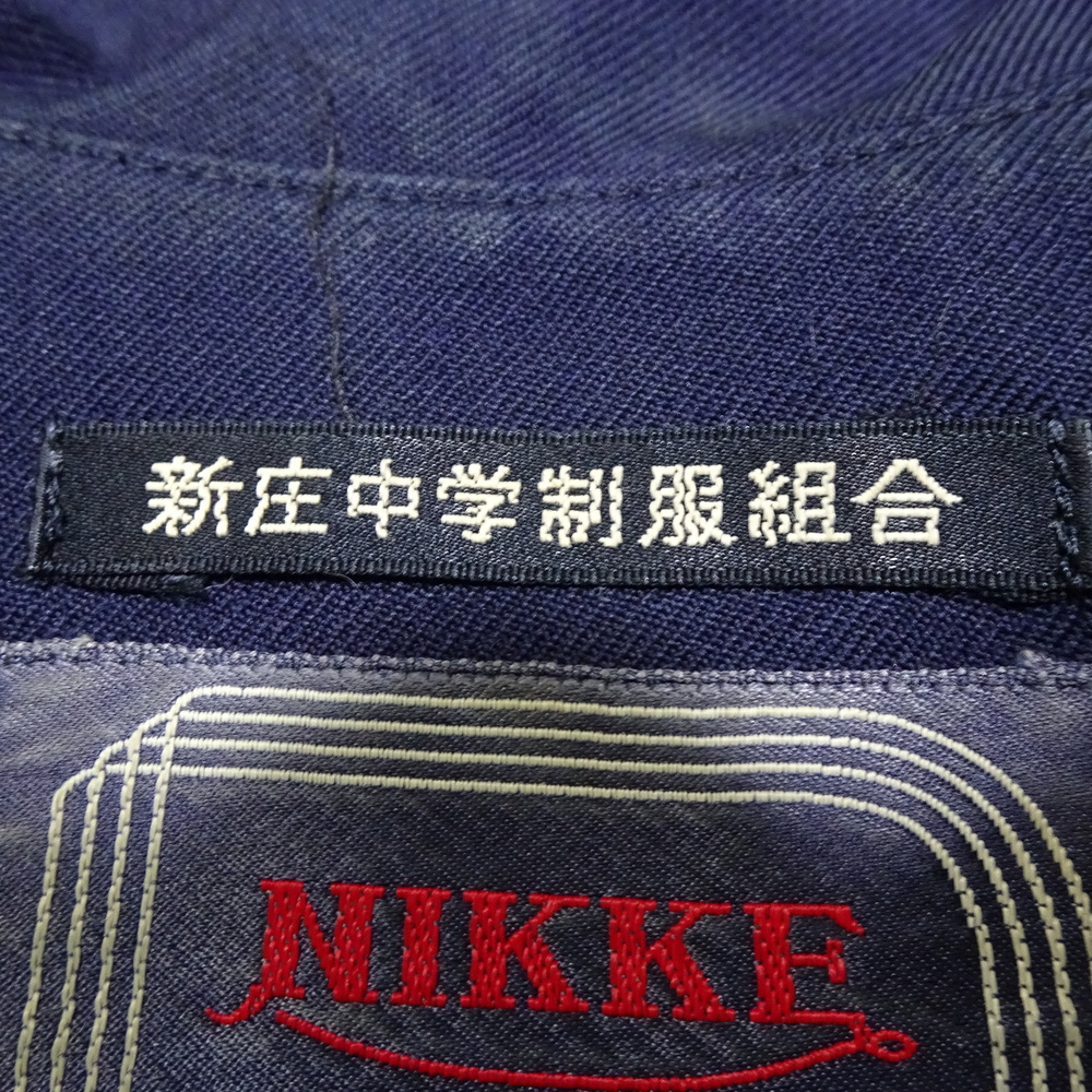 制服市場 奈良県 10128☆葛城市立 新庄中学校☆赤3本ラインの冬セーラー 三角スカーフ付