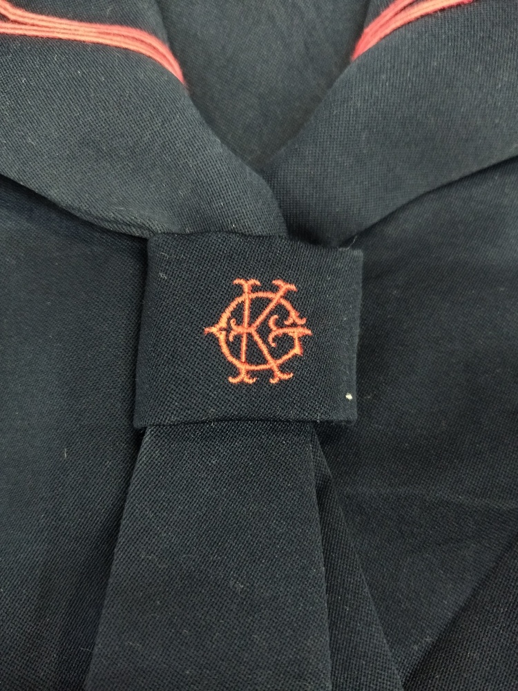 制服市場 沖縄県 【K1489】那覇市立金城中学校 現行制服2点セット 赤ラインのセーラー服 記名あり