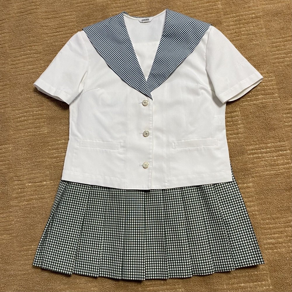 岡山県 就実高校制服 森英恵 半袖セーラー服 夏用スカート