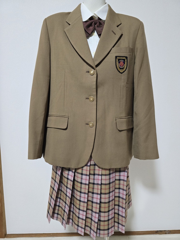 東京都 020 瀧野川女子学園高校 旧制服 冬服、体操服、ジャージセット